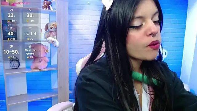 Snapshot of ashley_cute77 chatting on 11/29/25, 10:15 ashley cute77 online show from 11/29/25, 10:15