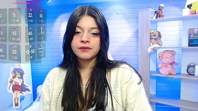 Snapshot of ashley_cute77 chatting on 11/18/25, 11:46 ashley cute77 online show from 11/18/25, 11:46