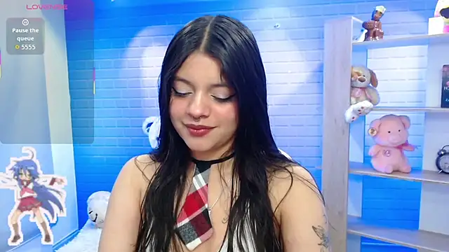 Snapshot of ashley_cute77 chatting on 11/16/25, 11:37 ashley cute77 online show from 11/16/25, 11:37