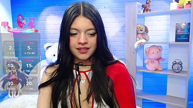 Snapshot of ashley_cute77 chatting on 11/15/25, 10:41 ashley cute77 online show from 11/15/25, 10:41