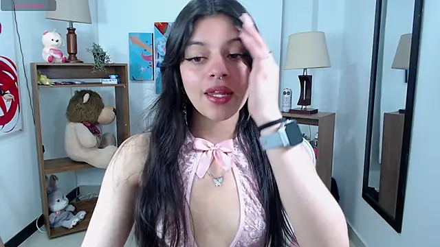 Snapshot of ashley_cute77 chatting on 02/20/25, 12:04 ashley cute77 online show from 02/20/25, 12:04