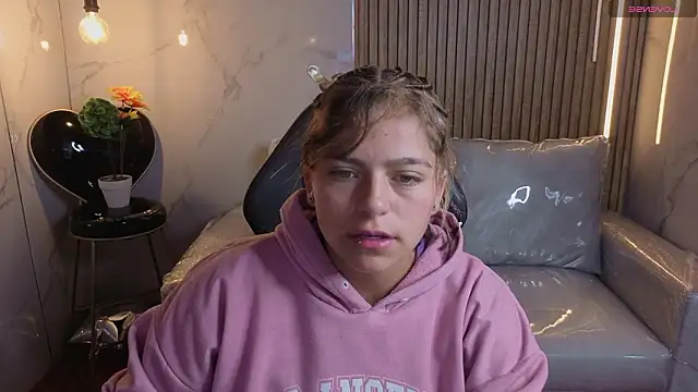 Kitten Cam online show from 03/07/26, 03:13