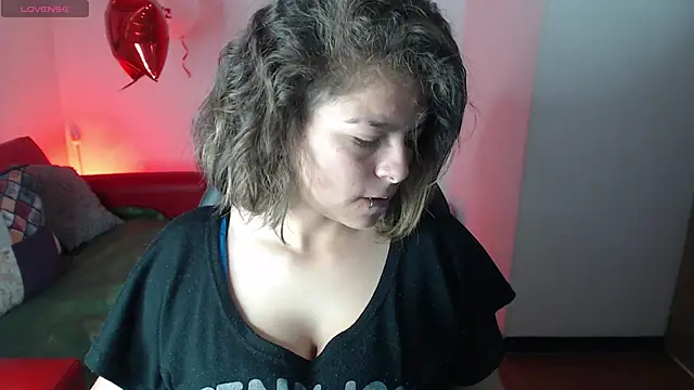 Kitten Cam online show from 03/09/26, 08:45