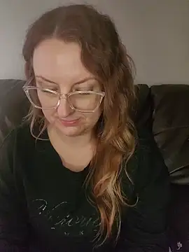 TattedMamaXOXO online show from 12/03/25, 07:13