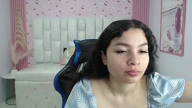 shalon diaz s online show from 10/03/25, 01:12