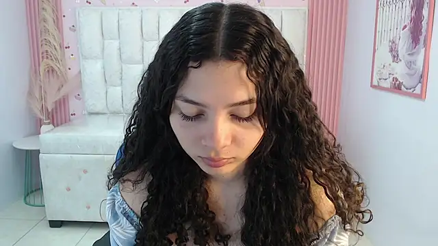 shalon diaz s online show from 09/28/25, 01:07