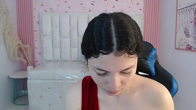 shalon diaz s online show from 12/18/25, 01:15