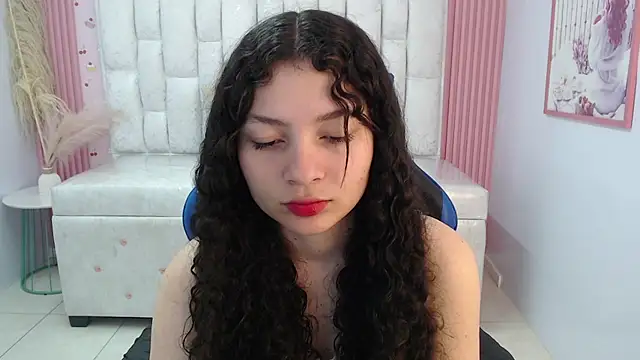 shalon diaz s online show from 11/26/25, 01:11