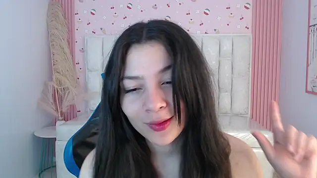 shalon diaz s online show from 11/12/25, 01:04