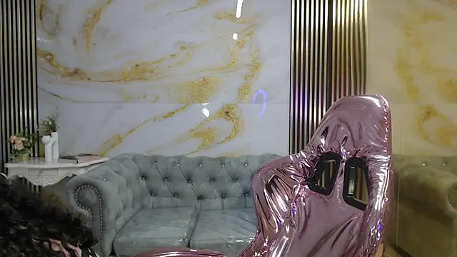 shalon diaz s online show from 09/11/25, 08:20