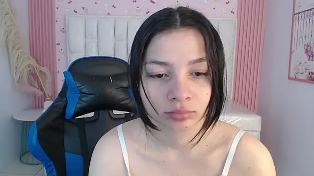 shalon diaz s online show from 12/16/25, 01:26