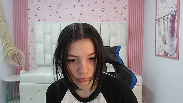 shalon diaz s online show from 12/14/25, 01:17