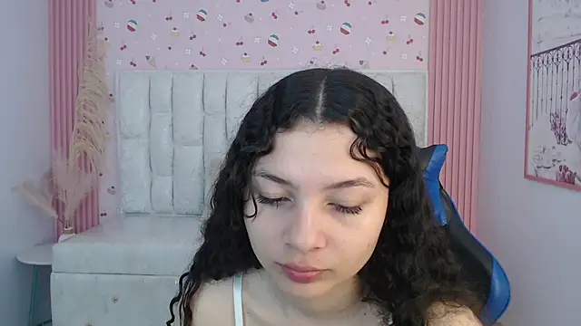 shalon diaz s online show from 10/20/25, 01:33