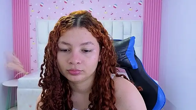 Snapshot of shalon_diaz_s chatting on 07/06/26, 01:07 shalon diaz s online show from 07/06/26, 01:07