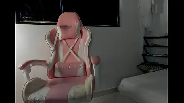 ScarlettKai online show from 07/07/26, 01:14
