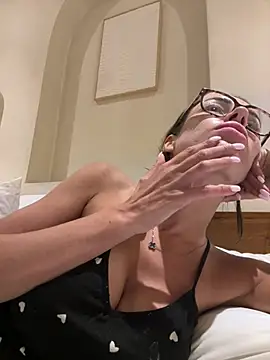 SexySophiaax online show from 03/11/26, 02:00