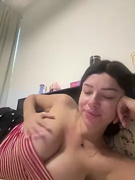 Snapshot of SexySophiaax chatting on 02/23/25, 06:38 SexySophiaax online show from 02/23/25, 06:38