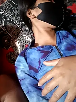 Hot couple 1 online show from 03/06/26, 04:13
