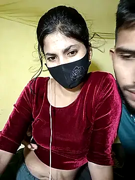 Hot couple 1 online show from 10/03/25, 06:20