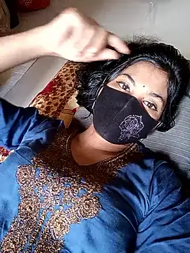 Hot couple 1 online show from 09/21/25, 09:14