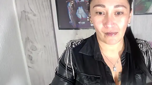 JULIANAWET69 online show from 11/03/25, 01:33