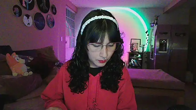 GinnyDelice online show from 01/10/26, 02:51