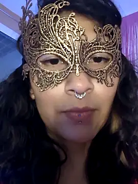 GinnyDelice online show from 02/12/25, 05:26