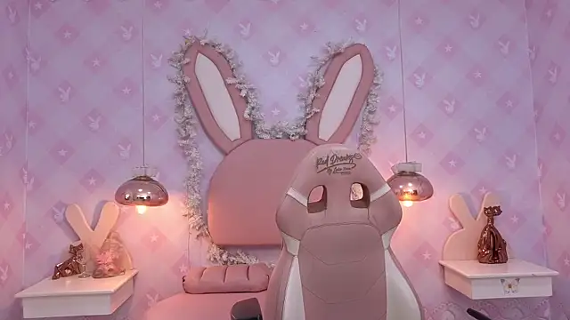 LIA SWAN  online show from 09/18/25, 11:41