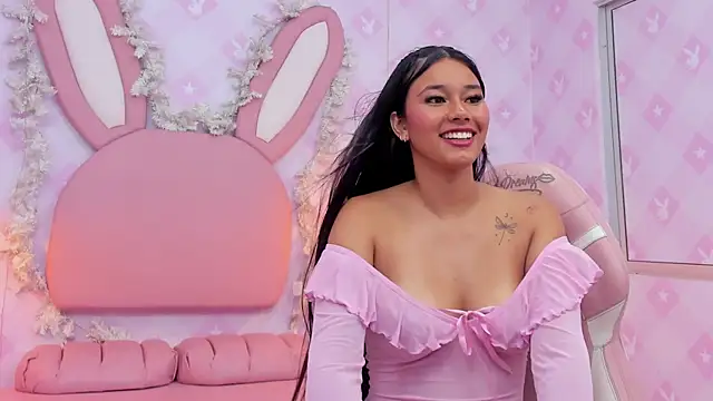 LIA SWAN  online show from 02/07/26, 05:15