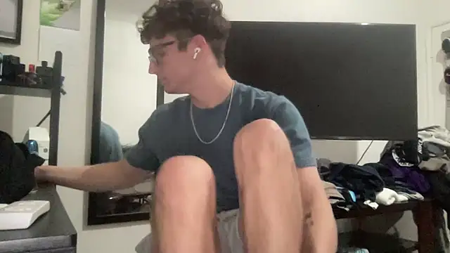 ryan 28747 online show from 11/29/25, 01:17