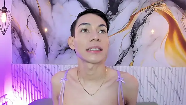 Snapshot of JackeOwens chatting on 12/01/25, 12:06 JackeOwens online show from 12/01/25, 12:06