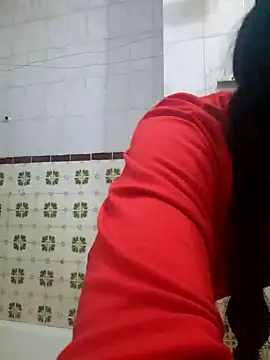 majdolin78 online show from 01/31/25, 06:36