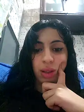 majdolin78 online show from 03/12/25, 10:39