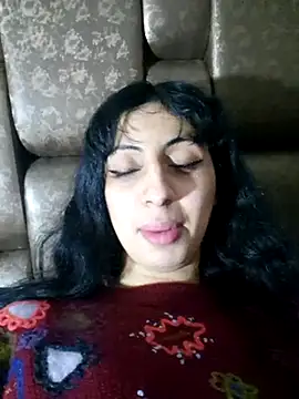 majdolin78 online show from 02/22/25, 05:46