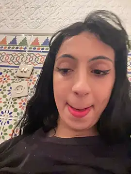 majdolin78 online show from 02/20/25, 10:59