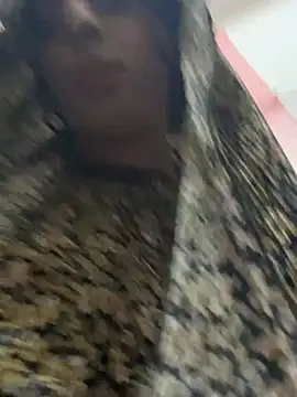 Snapshot of majdolin78 chatting on 01/19/26, 11:25 majdolin78 online show from 01/19/26, 11:25