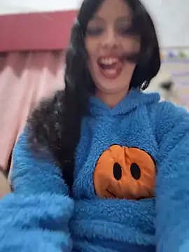 Snapshot of majdolin78 chatting on 02/25/26, 08:30 majdolin78 online show from 02/25/26, 08:30