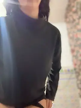 Snapshot of majdolin78 chatting on 02/20/26, 08:00 majdolin78 online show from 02/20/26, 08:00