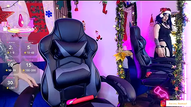 Aurora thomas  1 online show from 12/14/25, 03:02