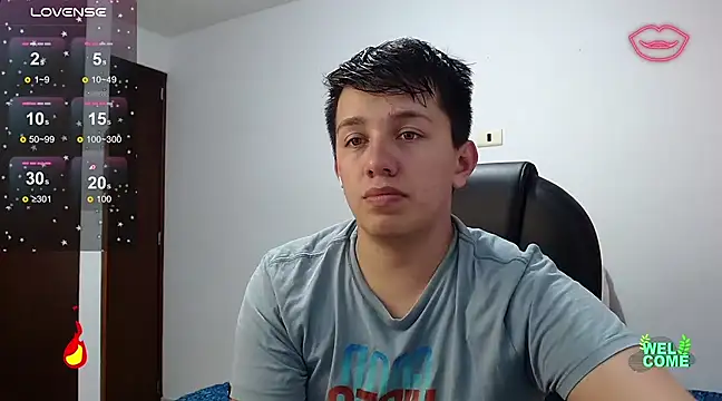 Snapshot of Alan_red chatting on 03/23/25, 02:37 Alan red online show from 03/23/25, 02:37