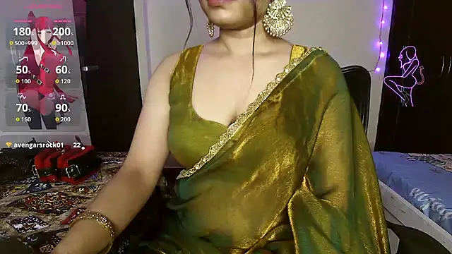 Snapshot of night_queen07 chatting on 11/22/25, 05:45 night queen07 online show from 11/22/25, 05:45