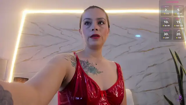 RayaCarr  online show from 04/14/26, 01:16