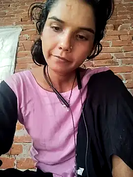 Snapshot of Sexy_Tanya69 chatting on 10/29/25, 08:13 Sexy Tanya69 online show from 10/29/25, 08:13