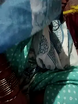 Snapshot of Sexy_Tanya69 chatting on 10/18/25, 12:07 Sexy Tanya69 online show from 10/18/25, 12:07