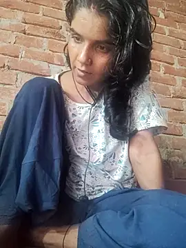 Snapshot of Sexy_Tanya69 chatting on 10/05/25, 10:17 Sexy Tanya69 online show from 10/05/25, 10:17