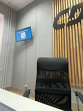 Snapshot of Ohhh_pleasure chatting on 10/14/25, 08:37 Ohhh pleasure online show from 10/14/25, 08:37