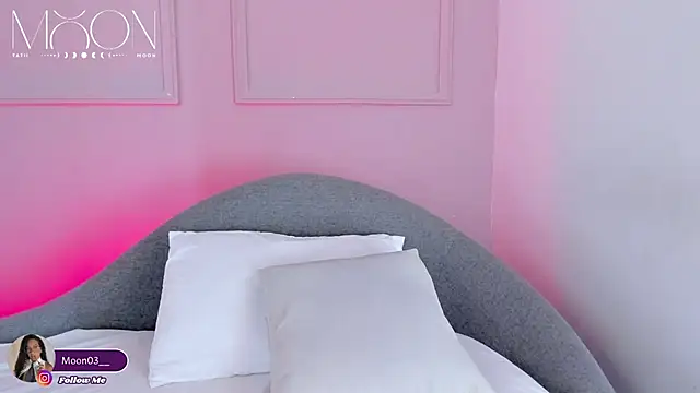 tatii moon online show from 03/31/26, 06:15