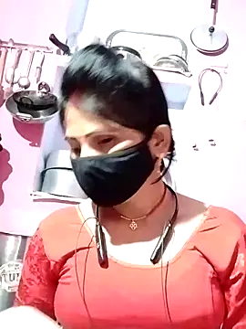 Snapshot of Bhavya_Bhan chatting on 02/12/25, 08:29 Bhavya Bhan online show from 02/12/25, 08:29