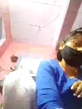Snapshot of Bhavya_Bhan chatting on 10/02/25, 12:25 Bhavya Bhan online show from 10/02/25, 12:25