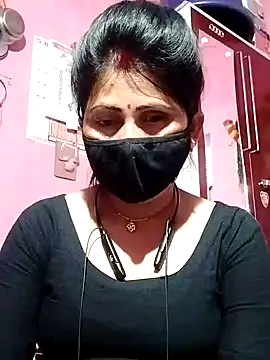 Snapshot of Bhavya_Bhan chatting on 02/09/25, 06:26 Bhavya Bhan online show from 02/09/25, 06:26
